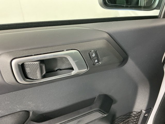 Used 2025 Ford Bronco Badlands AWD/4WD image 15
