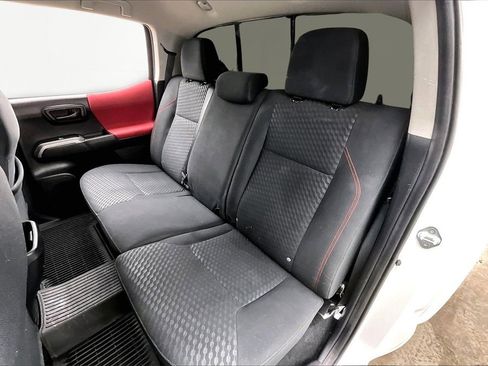 Used 2022 Toyota Tacoma SR5 image 27