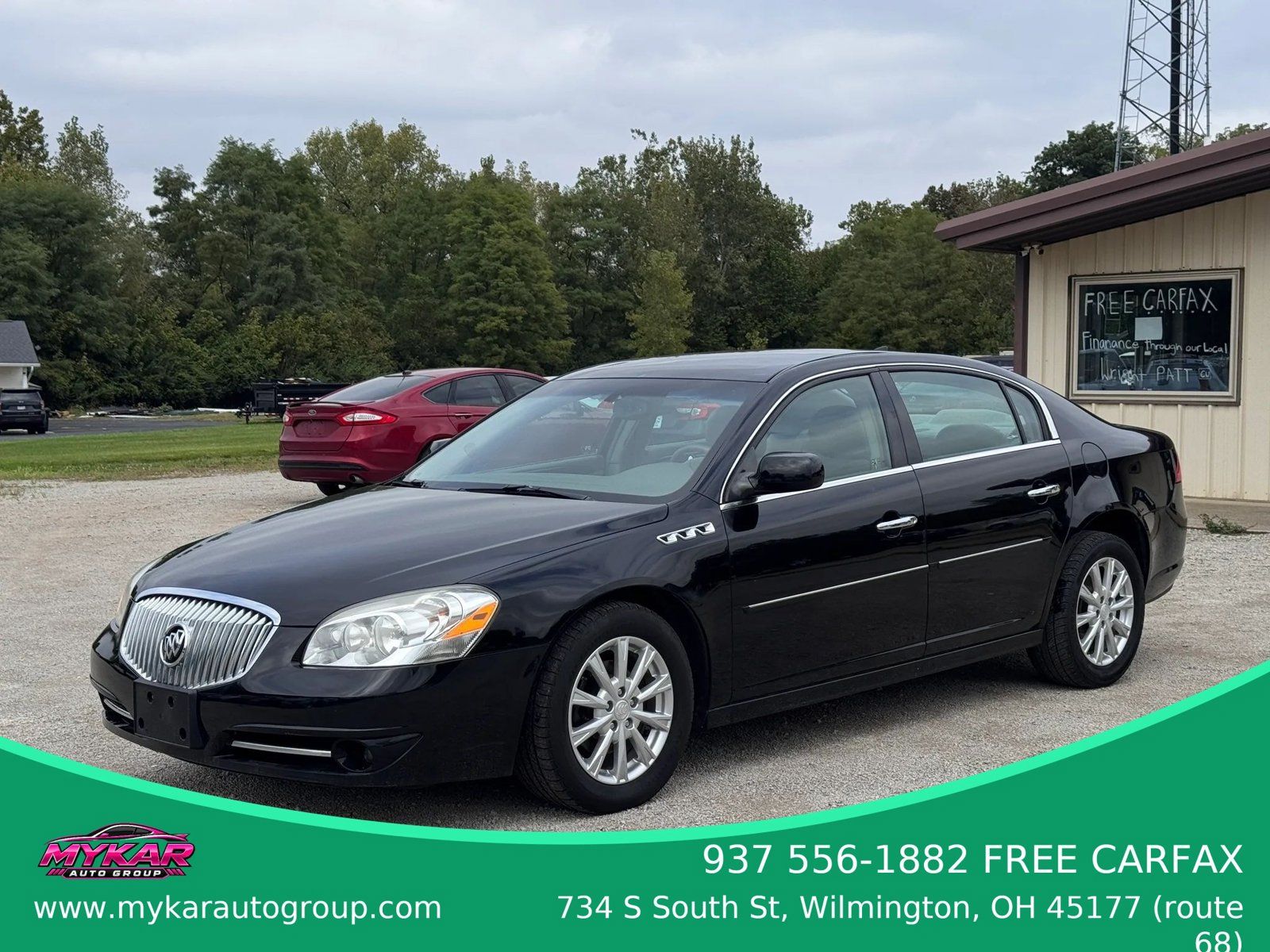 Used 2011 Buick Lucerne CXL FWD image 30