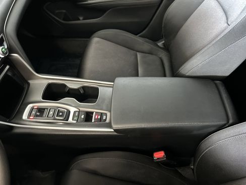 Used 2020 Honda Accord Hybrid image 21