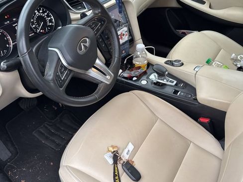 Used 2021 INFINITI QX50 Luxe image 4