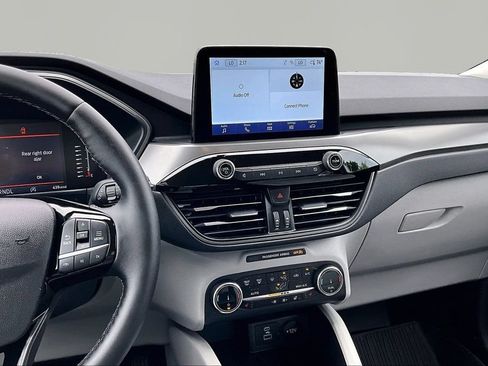 Certified 2023 Ford Escape Active AWD/4WD image 6