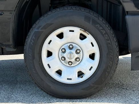 Used 2018 Nissan Titan S w/ S Utility Package AWD/4WD image 12