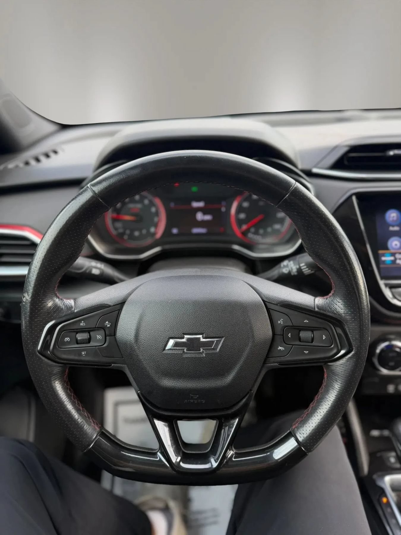 Used 2021 Chevrolet TrailBlazer RS w/ Technology Package FWD image 18