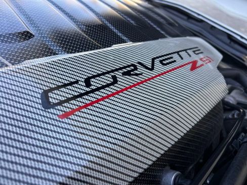 Used 2014 Chevrolet Corvette Z51 w/ 3LT Preferred Equipment Group image 39