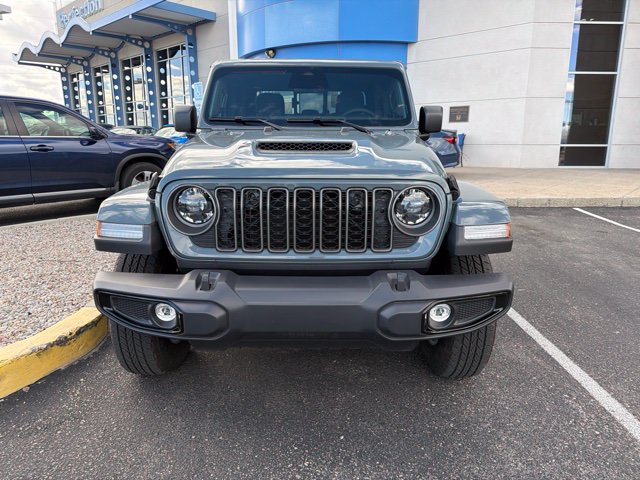 Used 2026 Jeep Gladiator Sport AWD/4WD image 2
