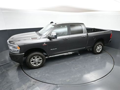 Used 2024 RAM 2500 Laramie AWD/4WD image 44