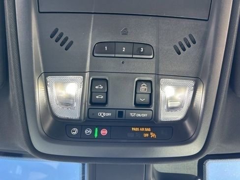 Used 2023 Cadillac XT4 Premium Luxury w/ Cold Weather Package image 18