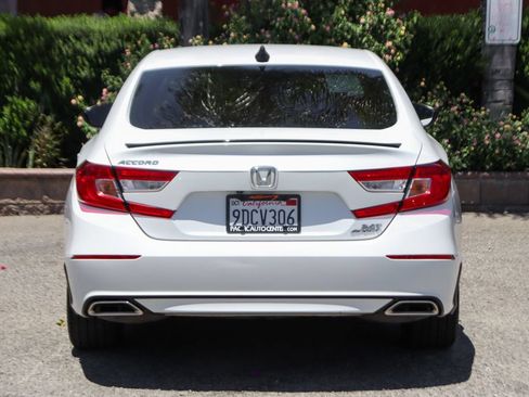 Used 2022 Honda Accord Sport image 7