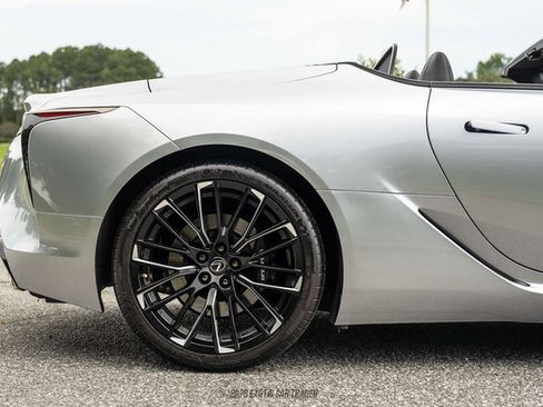Used 2022 Lexus LC 500 Convert w/ Accessory Package RWD image 10
