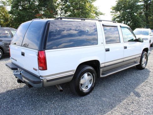 Used 1999 GMC Suburban 4WD w/ Marketing Opt Pkg 3 image 11