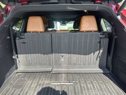 Used 2021 Toyota Highlander Platinum AWD/4WD image 24