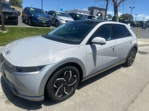 Used 2024 Hyundai Ioniq 5 Limited RWD image 2
