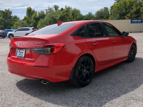 Used 2023 Honda Civic Sport image 6