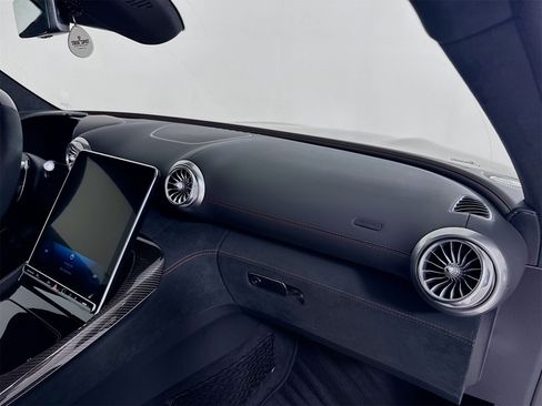 Used 2025 Mercedes-Benz AMG GT 63 image 30