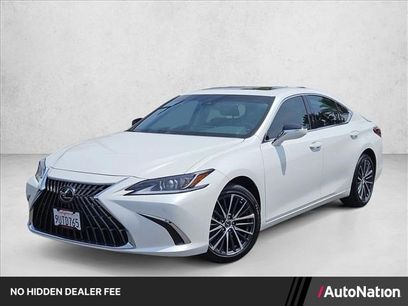 Certified 2025 Lexus ES 300h w/ Premium Package