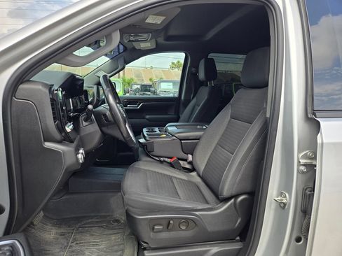Used 2022 GMC Sierra 1500 Elevation AWD/4WD image 9