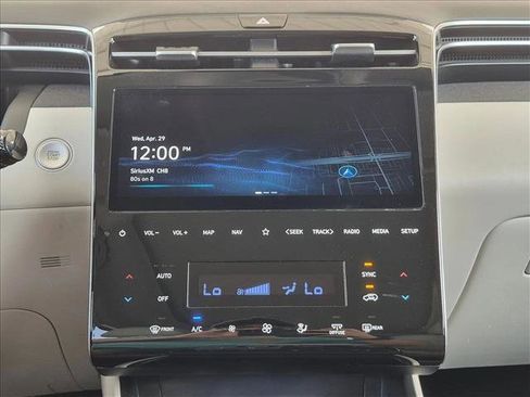 Used 2024 Hyundai Tucson Limited FWD image 14