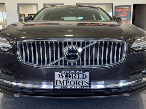 Used 2023 Volvo S90 B6 Ultimate w/ Protection Package Premier image 7