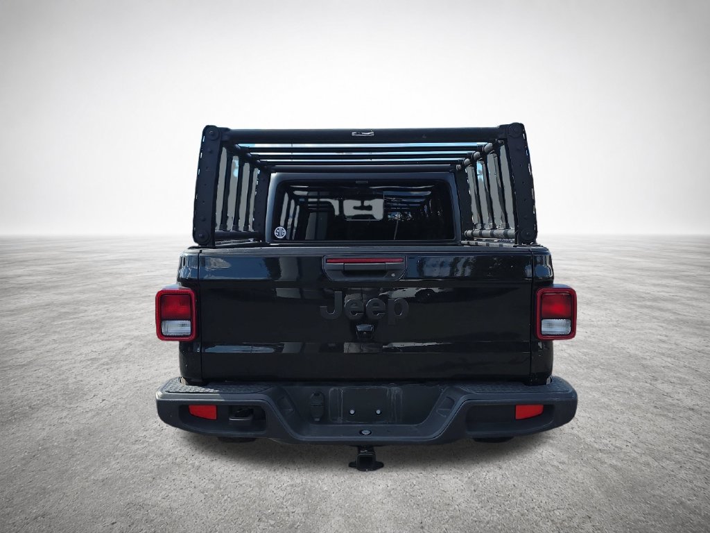 Used 2022 Jeep Gladiator Sport AWD/4WD image 7