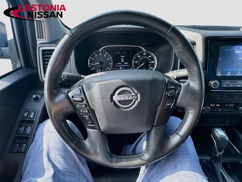 Used 2024 Nissan Frontier SL AWD/4WD image 14