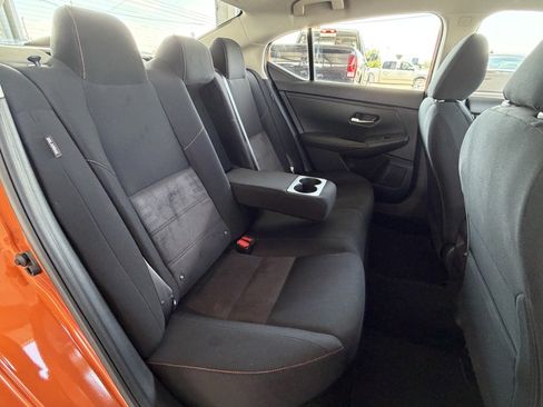 Used 2025 Nissan Sentra SR FWD image 21