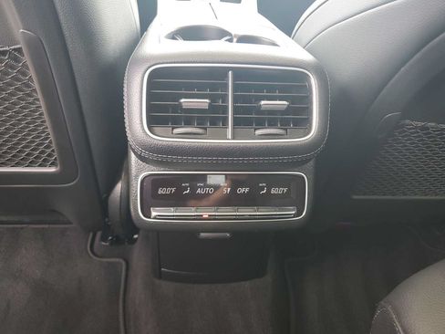 Used 2024 Mercedes-Benz GLS 450 4MATIC image 21