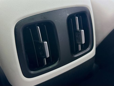 Certified 2023 Hyundai Tucson Limited w/ Cargo Package image 26