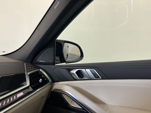 New 2026 BMW X6 M60i image 30