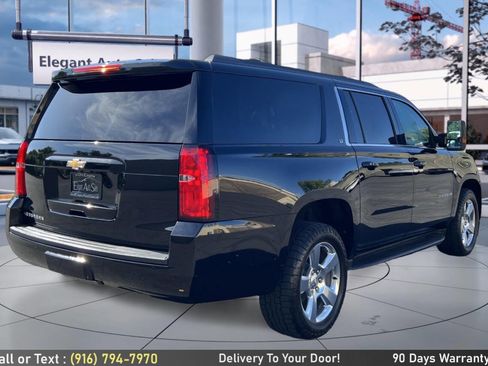 Used 2017 Chevrolet Suburban LT AWD/4WD image 5
