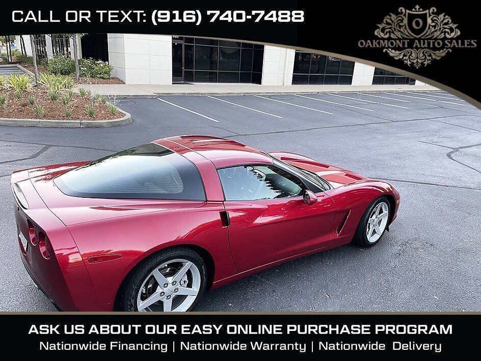 Used 2005 Chevrolet Corvette Coupe w/ Preferred Equipment Group RWD image 11