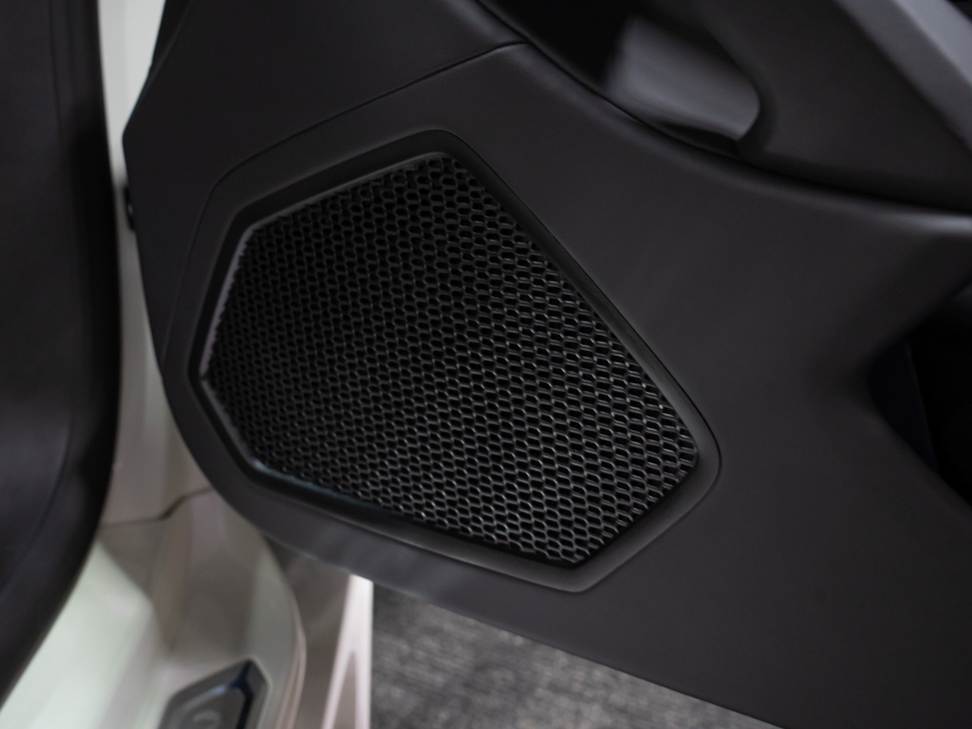 Used 2024 Lamborghini Huracan EVO AWD/4WD image 49