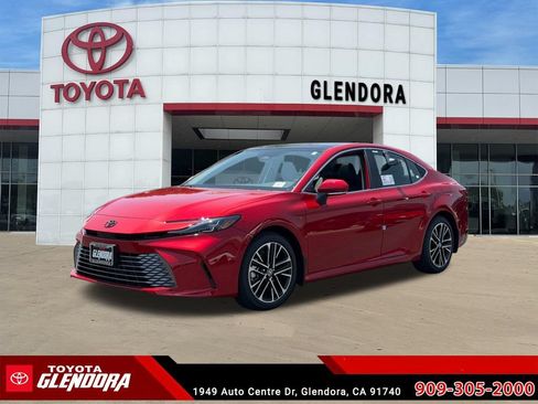 New 2026 Toyota Camry XLE FWD image 5