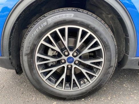 Used 2022 Ford Escape SE image 23