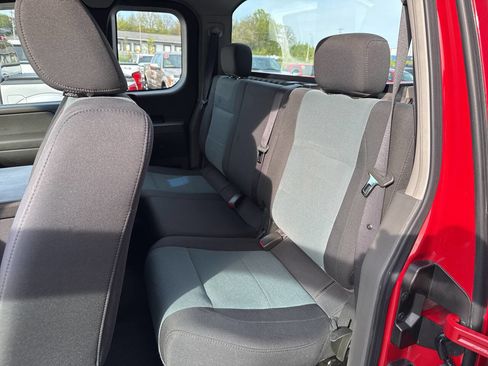 Used 2006 Nissan Titan XE image 16