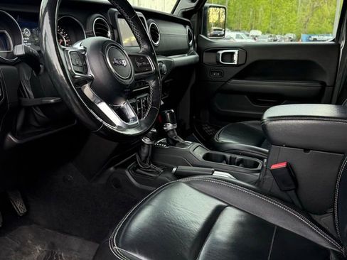 Used 2021 Jeep Wrangler Unlimited Sahara w/ Safety Group AWD/4WD image 7