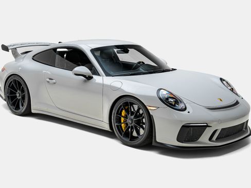 Used 2018 Porsche 911 GT3 RWD image 11