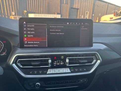 Used 2024 BMW X3 sDrive30i w/ Premium Package w/ZPA image 12