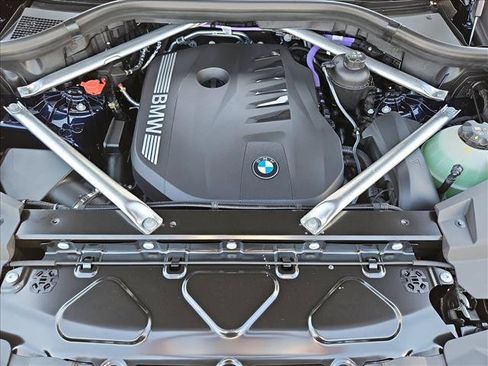 New 2026 BMW X5 xDrive40i w/ Climate Comfort Package AWD/4WD image 17