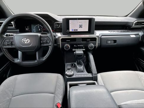 Used 2025 Toyota Tacoma SR5 AWD/4WD image 14