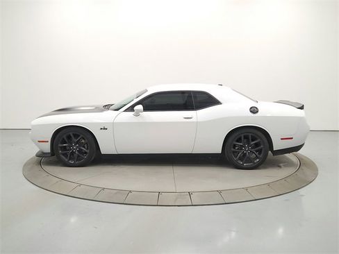 Used 2023 Dodge Challenger R/T w/ Blacktop Package image 4