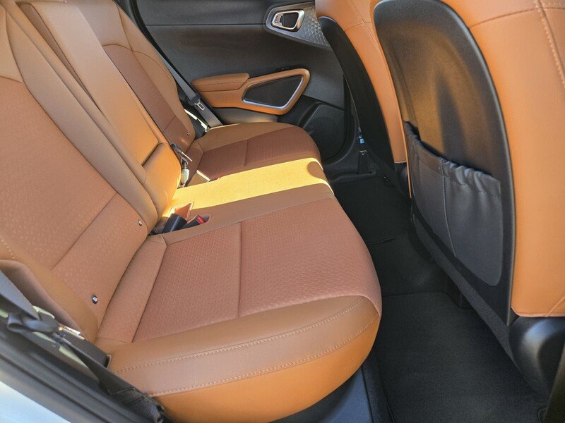 Certified 2025 Kia Soul EX FWD image 15
