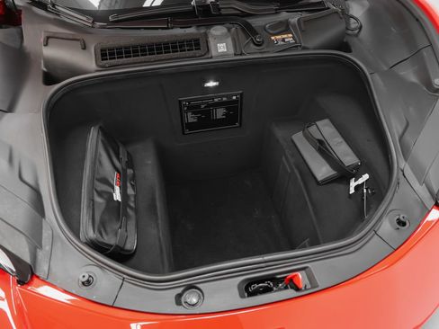 Used 2025 Ferrari 296 GTS RWD image 13