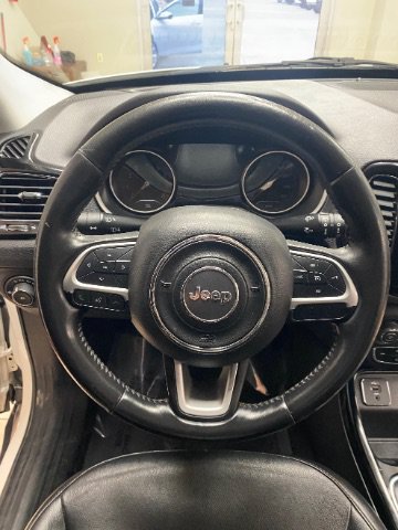 Used 2020 Jeep Compass Limited FWD image 17