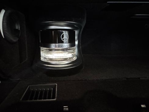 Used 2017 Mercedes-Benz S 550 Cabriolet image 33