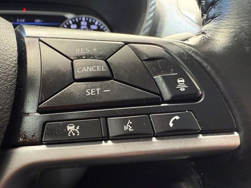Used 2021 Nissan Sentra SV FWD image 35