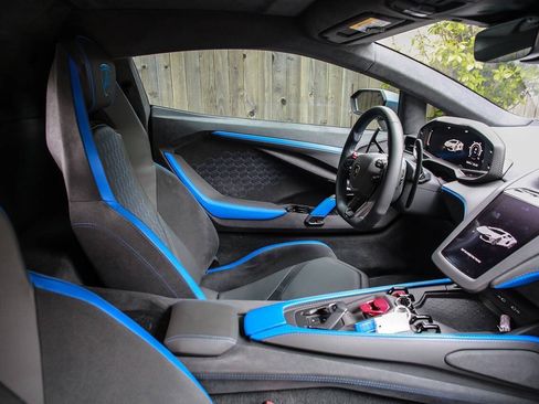 Used 2024 Lamborghini Revuelto AWD/4WD image 24