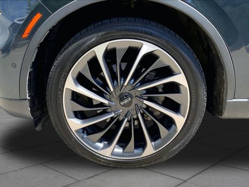 Used 2022 Lincoln Aviator Reserve w/ Equipment Group 201A AWD/4WD image 10