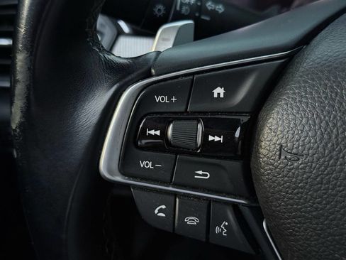 Used 2018 Honda Accord Sport image 33