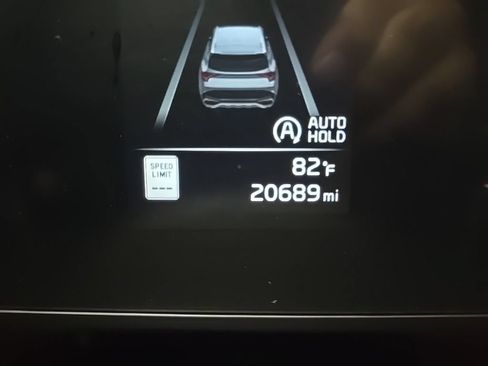 Used 2023 Kia Sportage X-Line w/ X-Line Premium Package AWD/4WD image 24